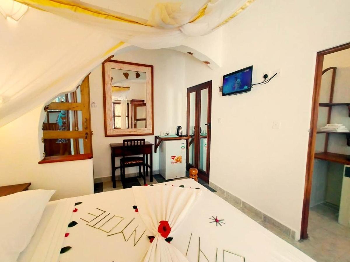 Watamu Solana Apartments Экстерьер фото
